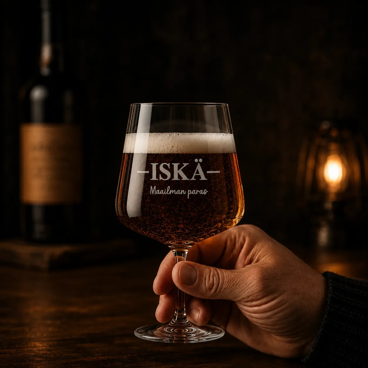 Iittala Essence -olutlasi isälle - omalla kaiverruksella